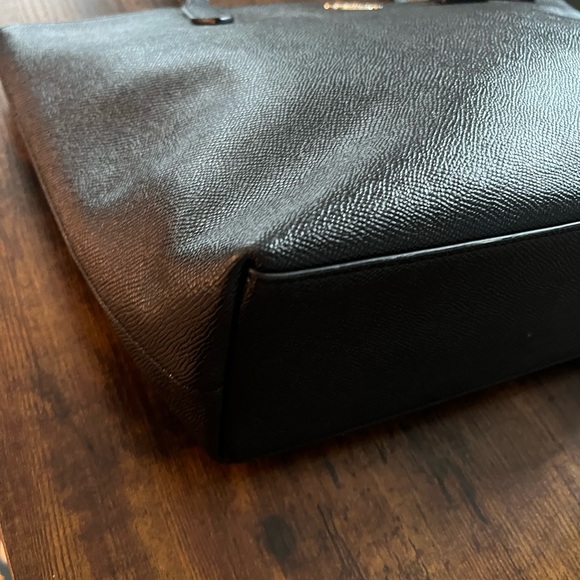 Coach Black saffiano Leather zip top city Tote - Picture 2 of 9